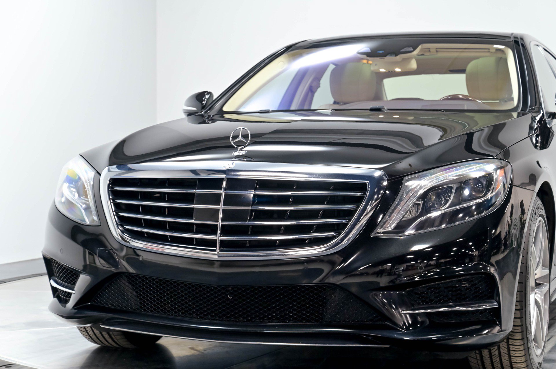 Used 2016 Mercedes-Benz S 550 4MATIC Sedan image 80