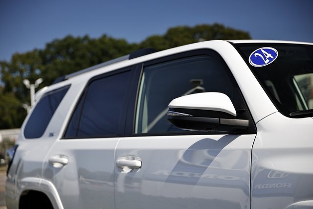 Used 2024 Toyota 4Runner SR5 Premium image 12