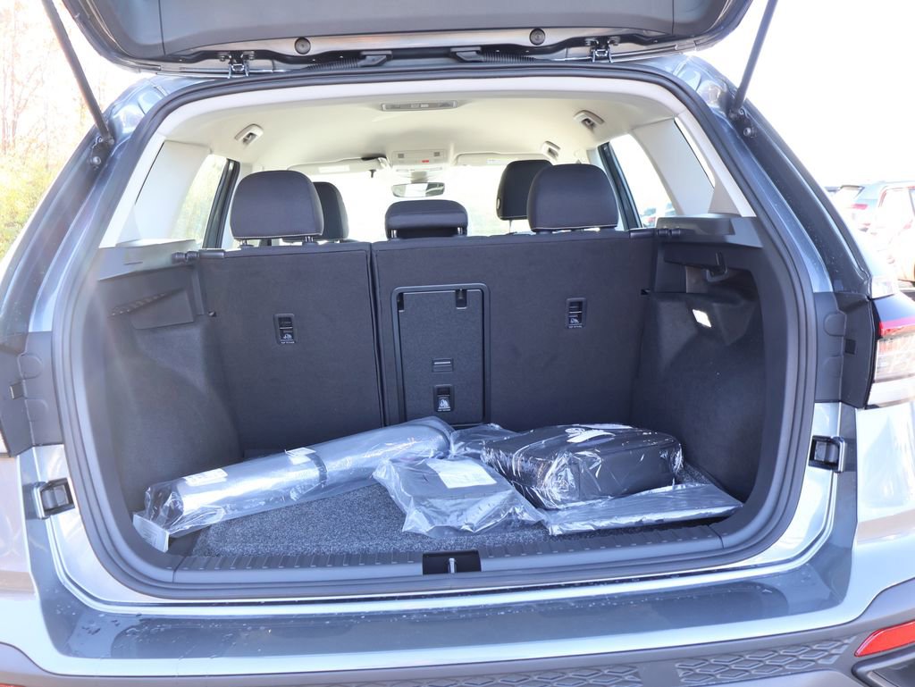 New 2026 Volkswagen Taos S image 20