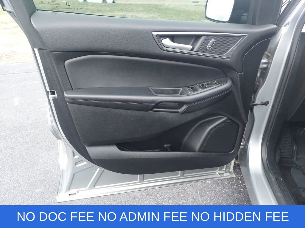 Used 2022 Ford Edge SE AWD/4WD image 12