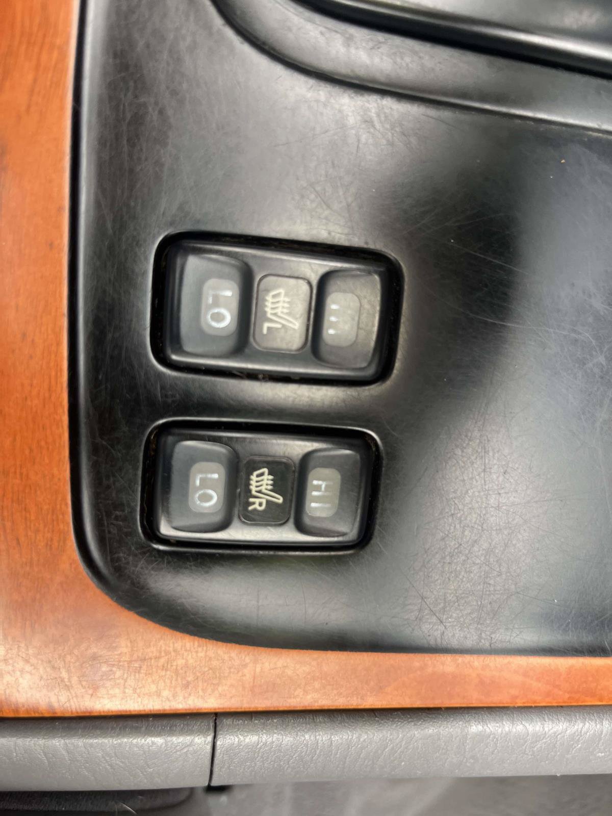 Used 2002 Lexus LX 470 4WD image 20