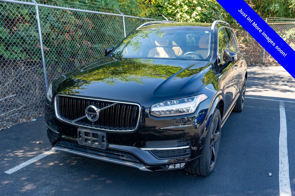 Used 2018 Volvo XC90 T6 Momentum w/ Convenience Package AWD/4WD image 1
