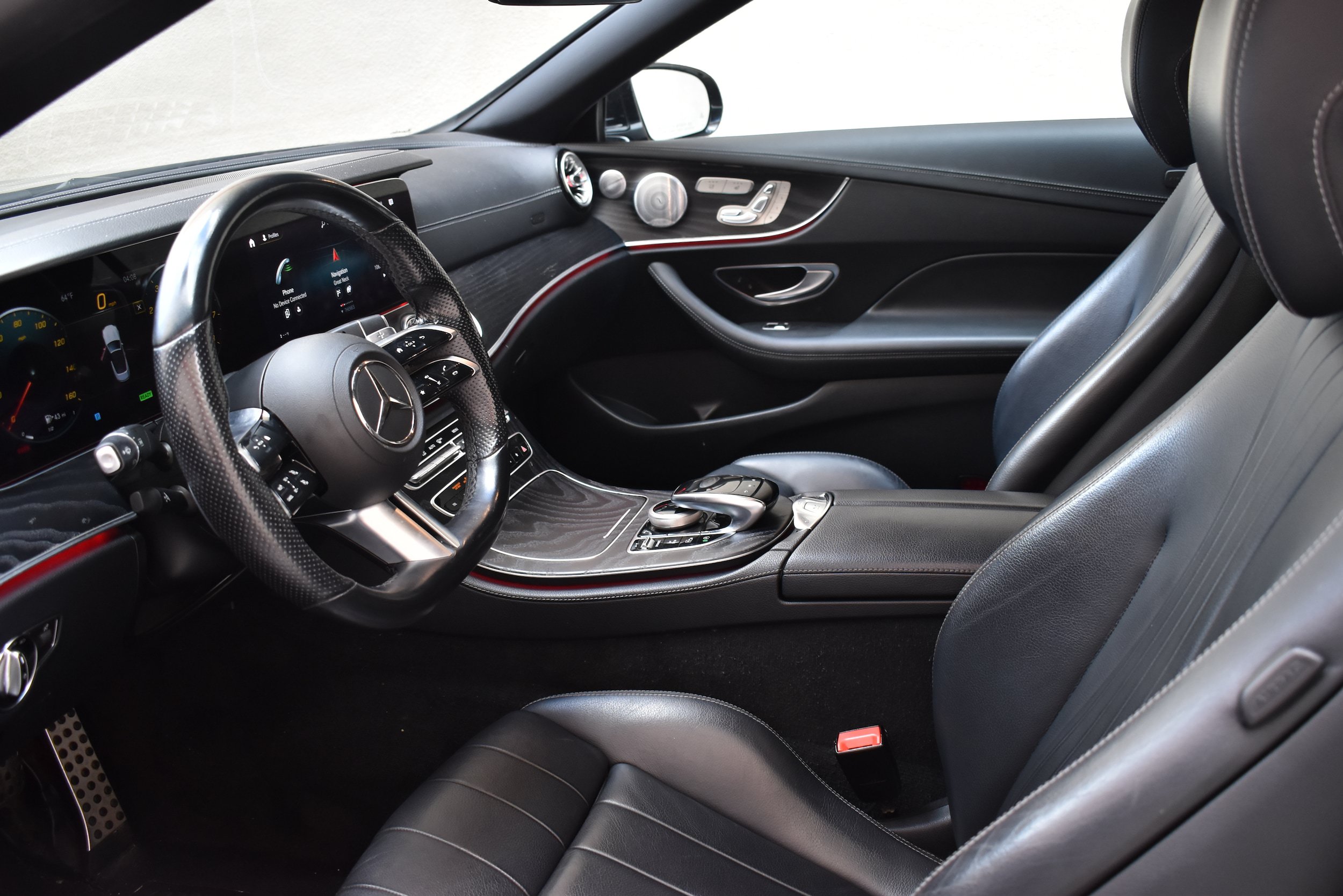 Used 2021 Mercedes-Benz E 450 4MATIC Cabriolet w/ AMG Line image 24