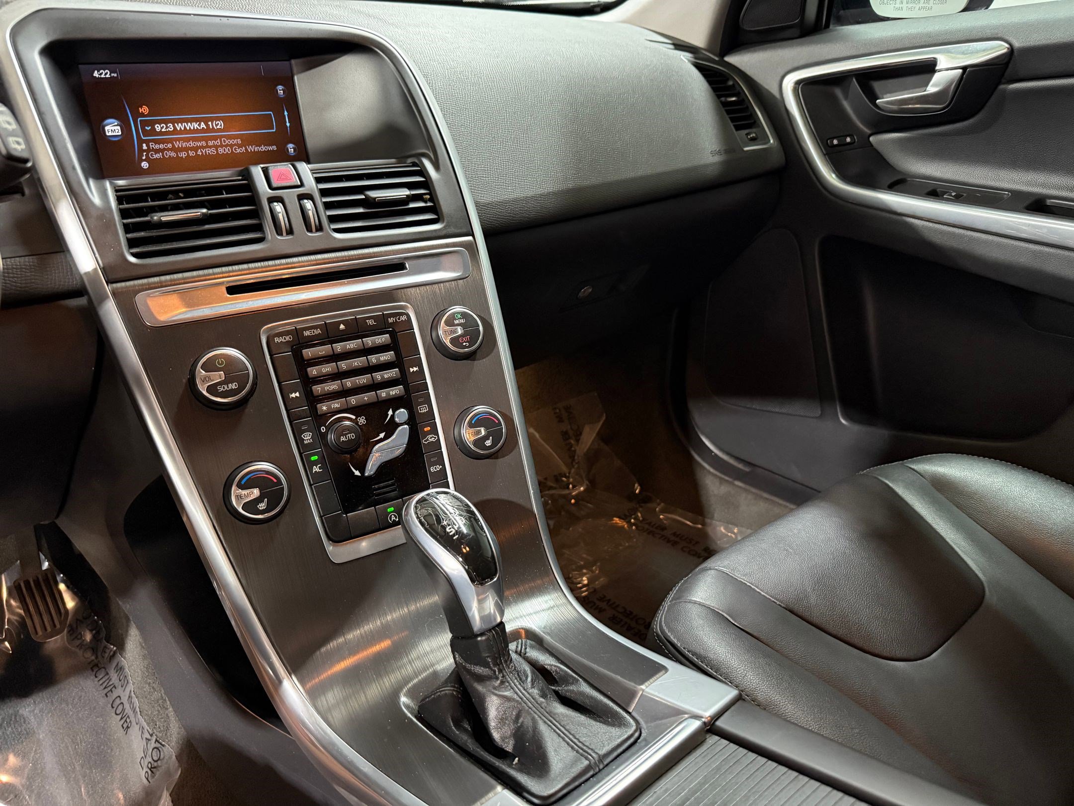 Used 2015 Volvo XC60 T5 Premier image 25