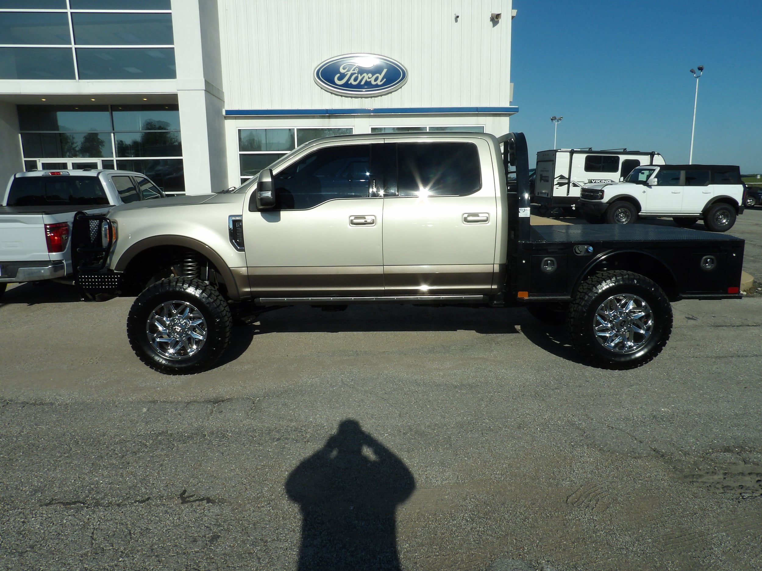 Used 2017 Ford F350 King Ranch w/ FX4 Off-Road Package AWD/4WD image 1