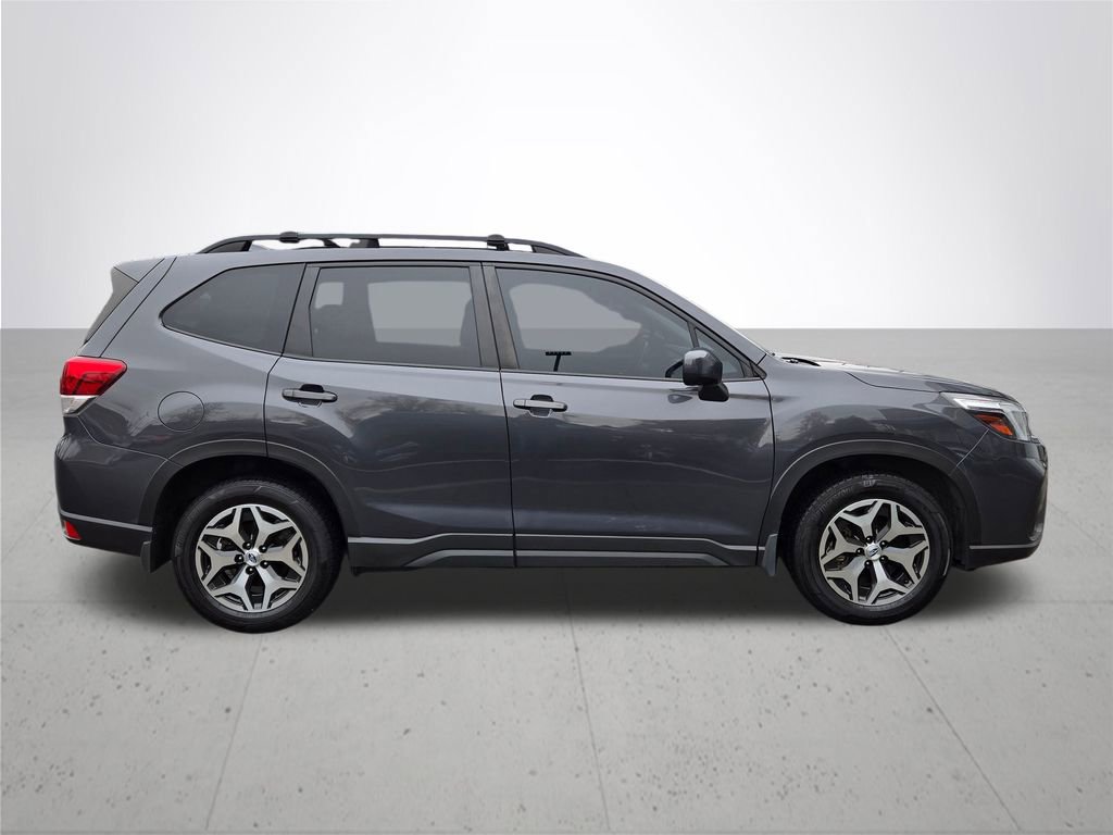 Used 2021 Subaru Forester Premium image 5