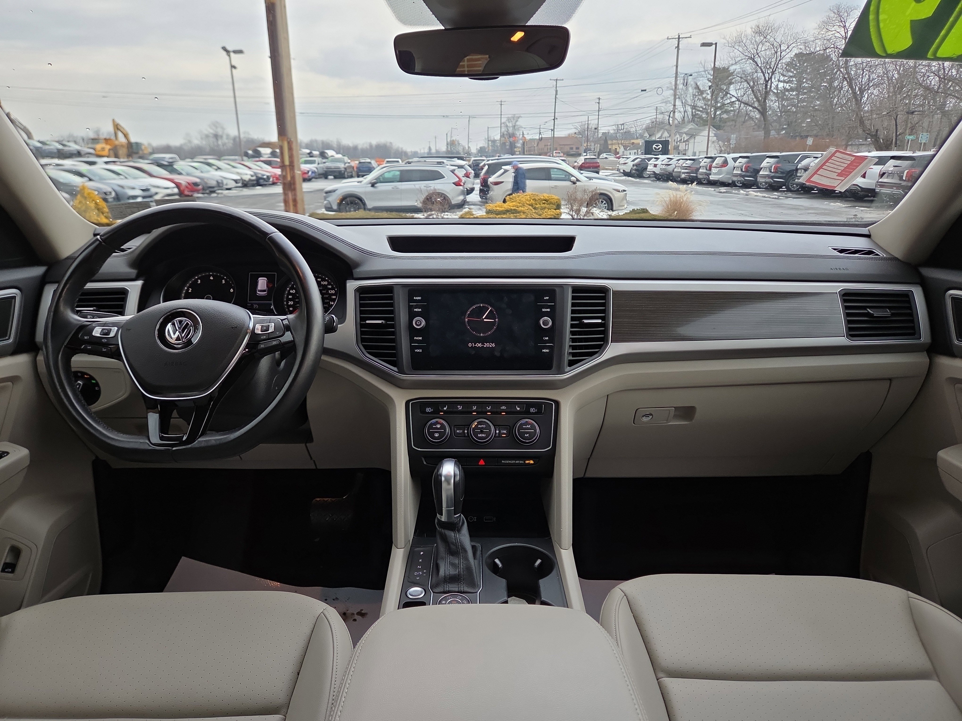 Used 2019 Volkswagen Atlas SE w/ Panoramic Sunroof Package image 15