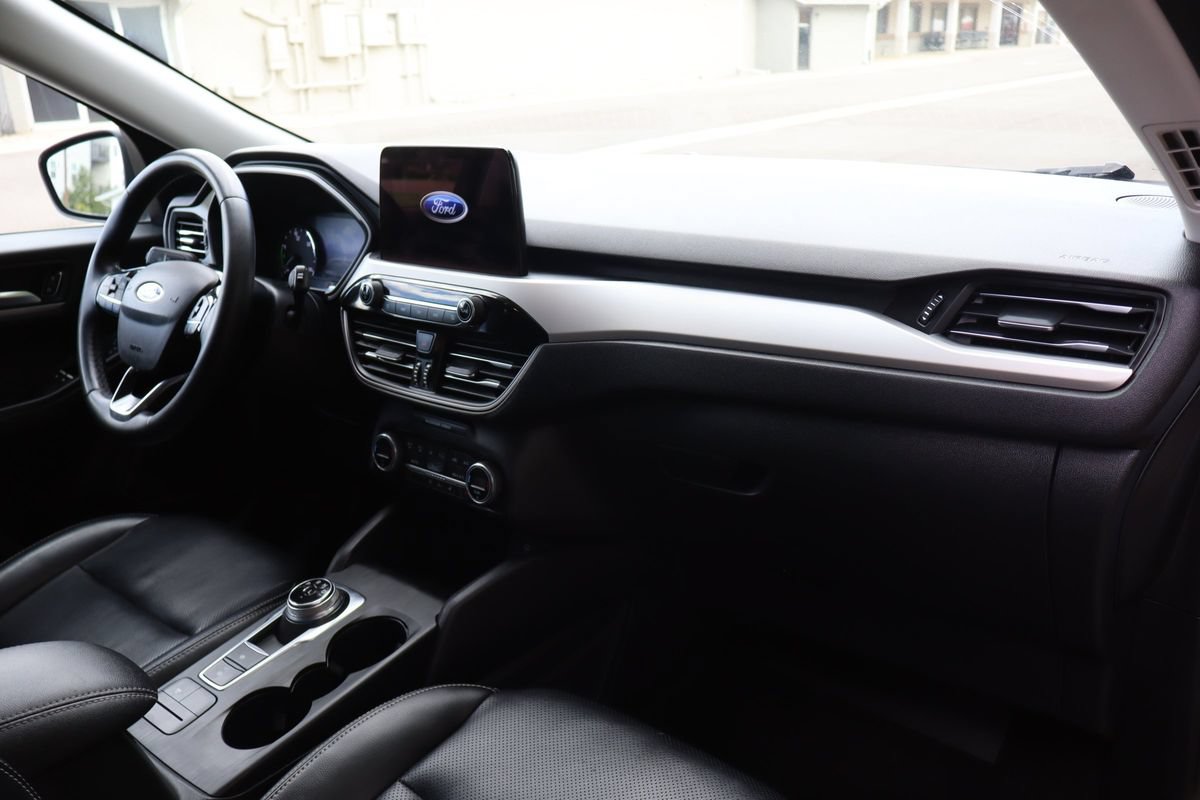 Used 2021 Ford Escape SEL FWD image 17