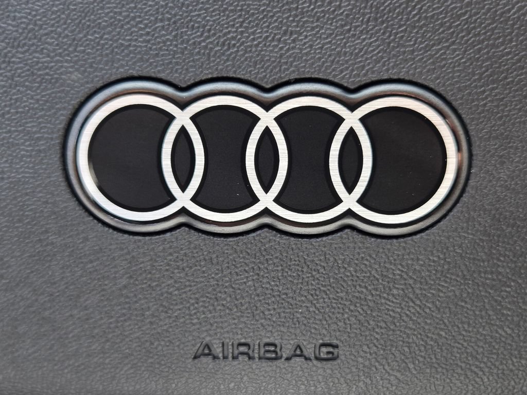 Certified 2025 Audi Q5 Premium Plus w/ Premium Plus AWD/4WD image 30
