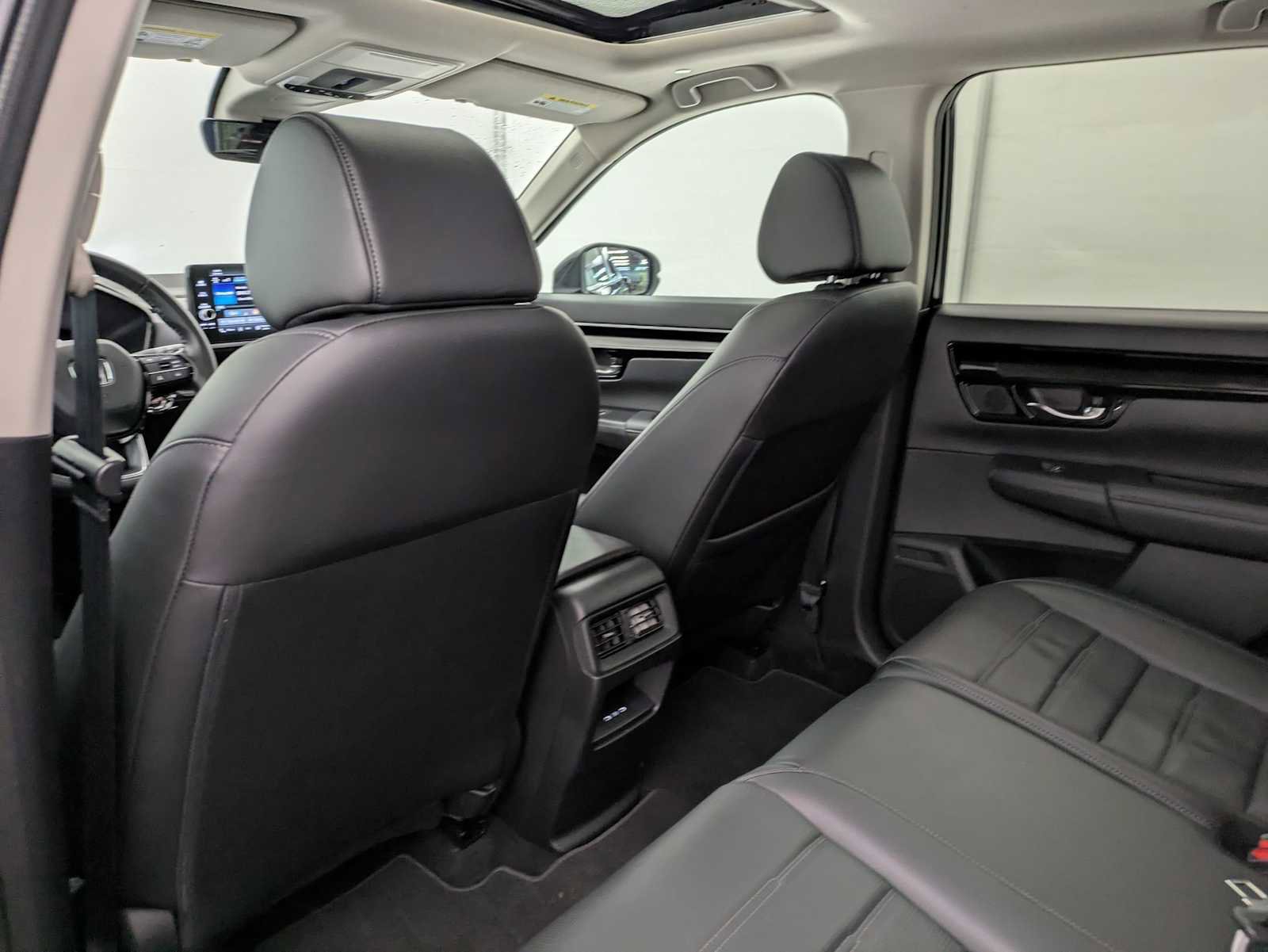 Used 2025 Honda CR-V EX-L image 18
