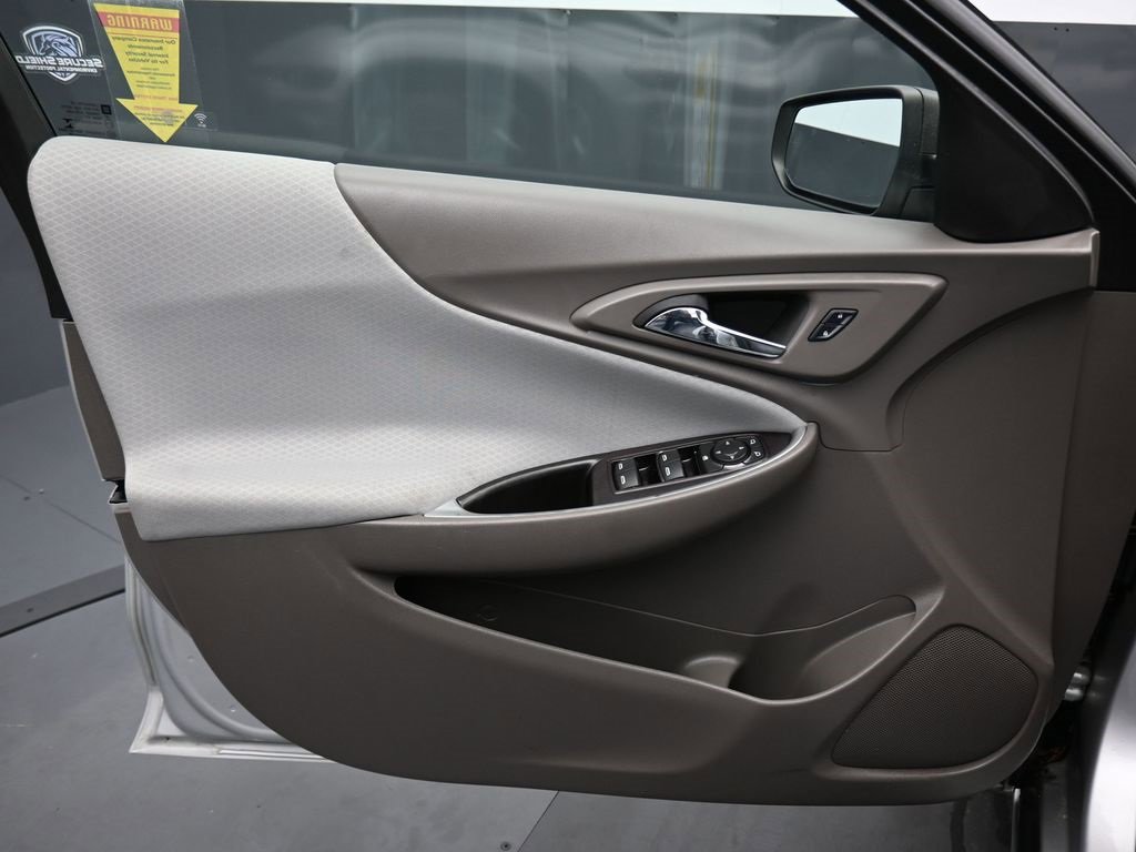 Used 2016 Chevrolet Malibu LS image 9