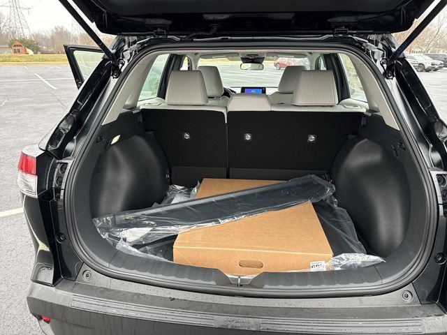 New 2026 Toyota Corolla Cross L image 20