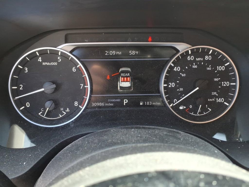 Used 2023 Nissan Rogue SV image 18