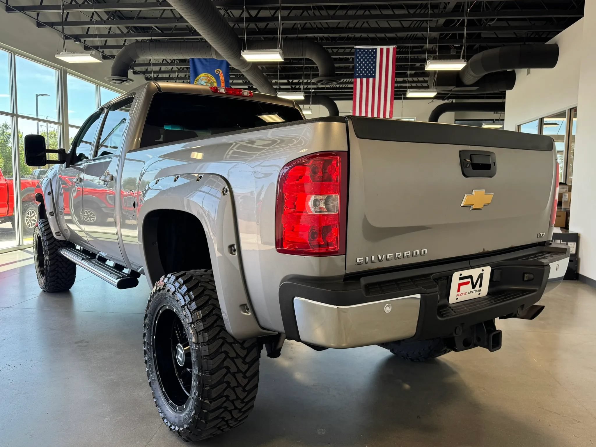 Used 2013 Chevrolet Silverado 2500 LTZ AWD/4WD image 5