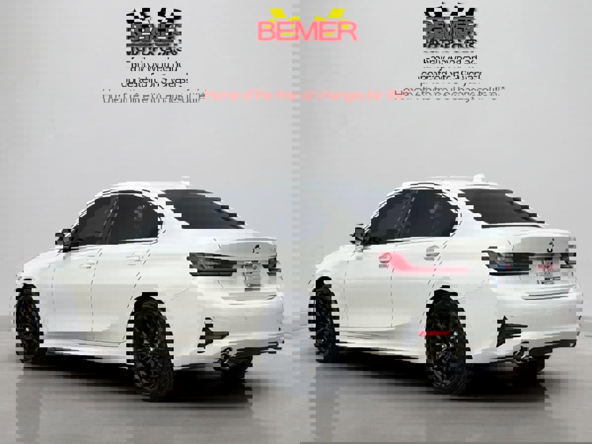 Used 2019 BMW 330i Sedan w/ Convenience Package image 3