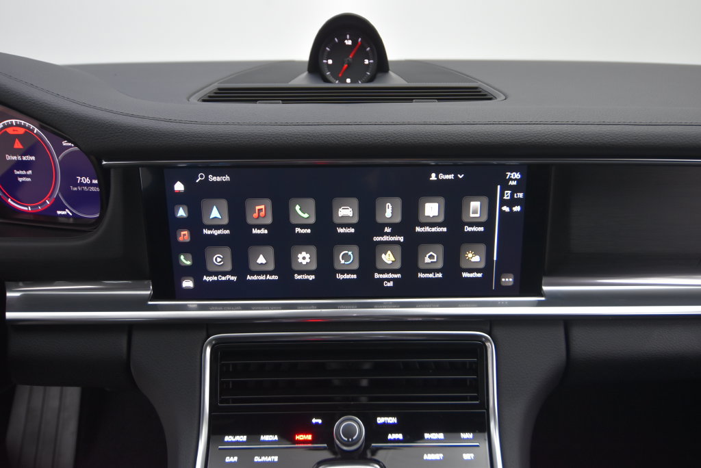 Used 2023 Porsche Panamera 4 Platinum Edition AWD/4WD image 42