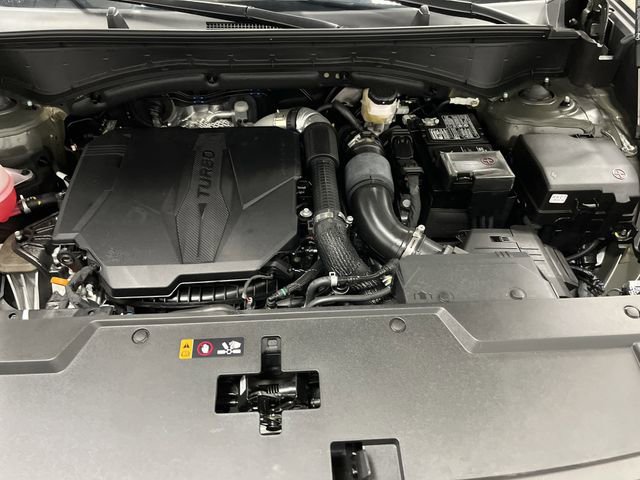 Used 2024 Hyundai Santa Fe Limited image 43