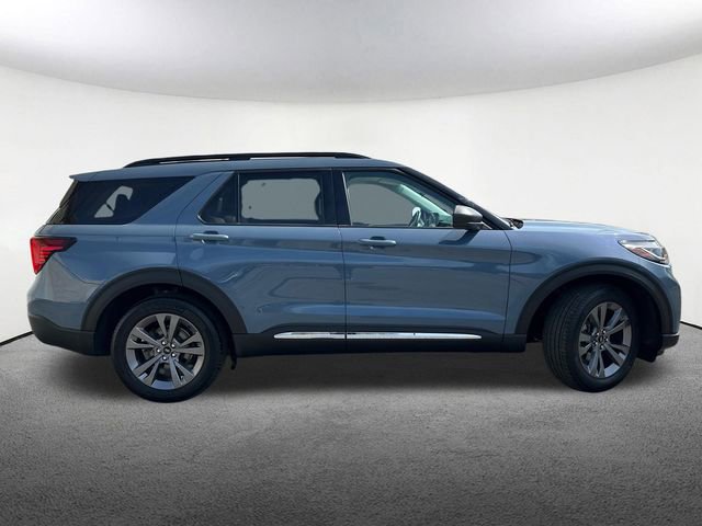Used 2025 Ford Explorer Active w/ Active Comfort Package AWD/4WD image 18