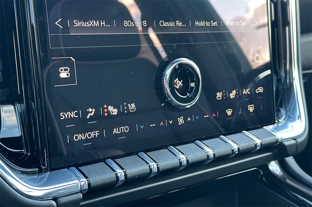 New 2026 GMC Yukon XL Elevation w/ Elevation Premium Package image 21