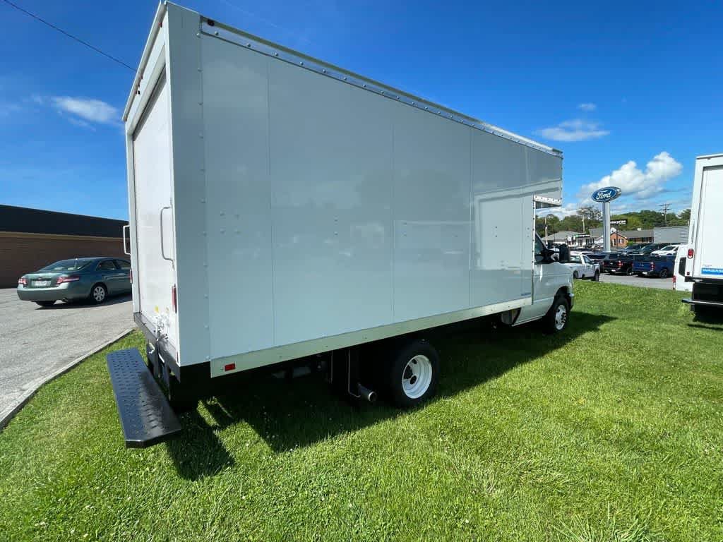 New 2024 Ford E-450 and Econoline 450 Super Duty w/ Power Windows & Locks Group RWD image 2
