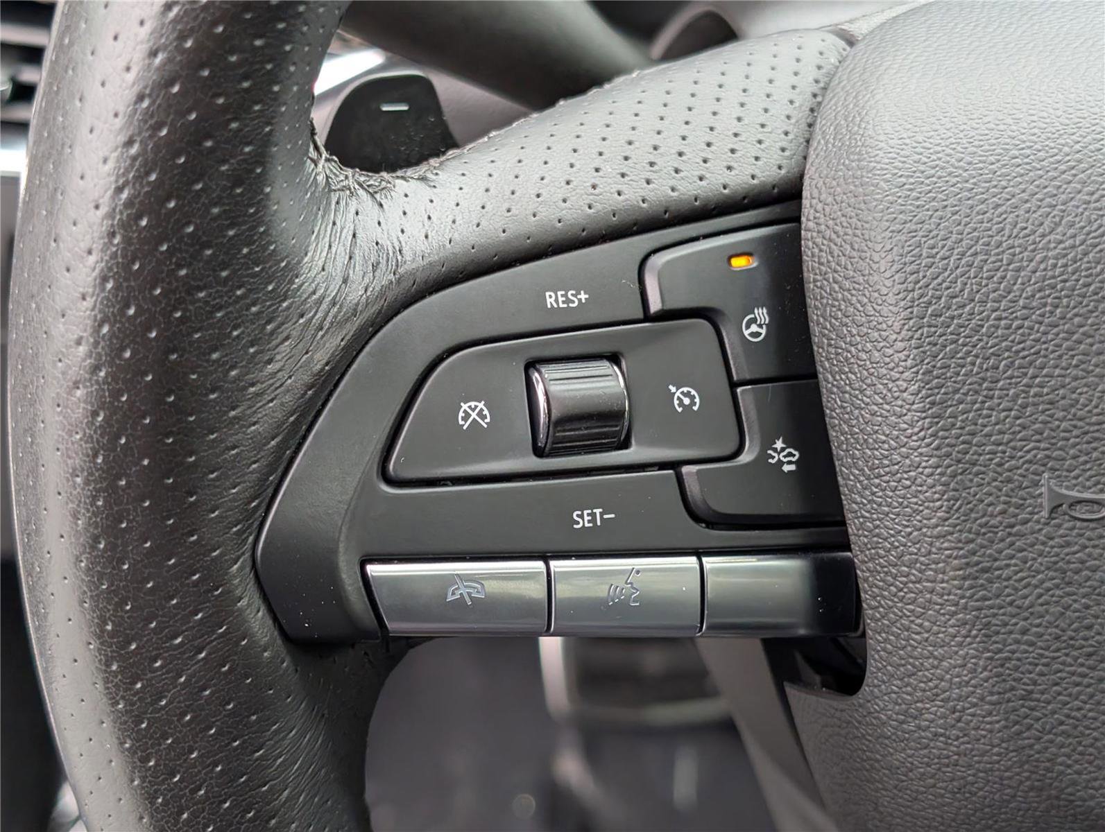 Used 2022 Cadillac XT4 Sport image 24