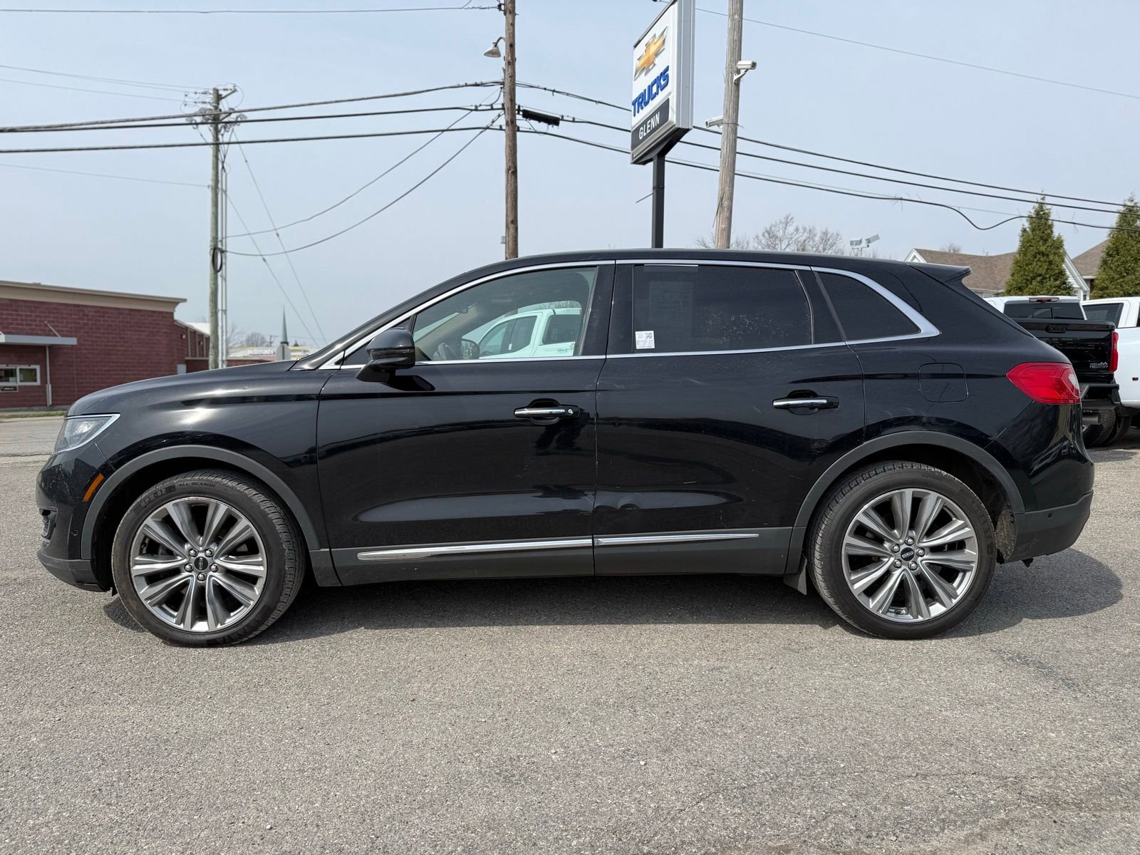 Used 2016 Lincoln MKX Reserve w/ Luxury Package image 5