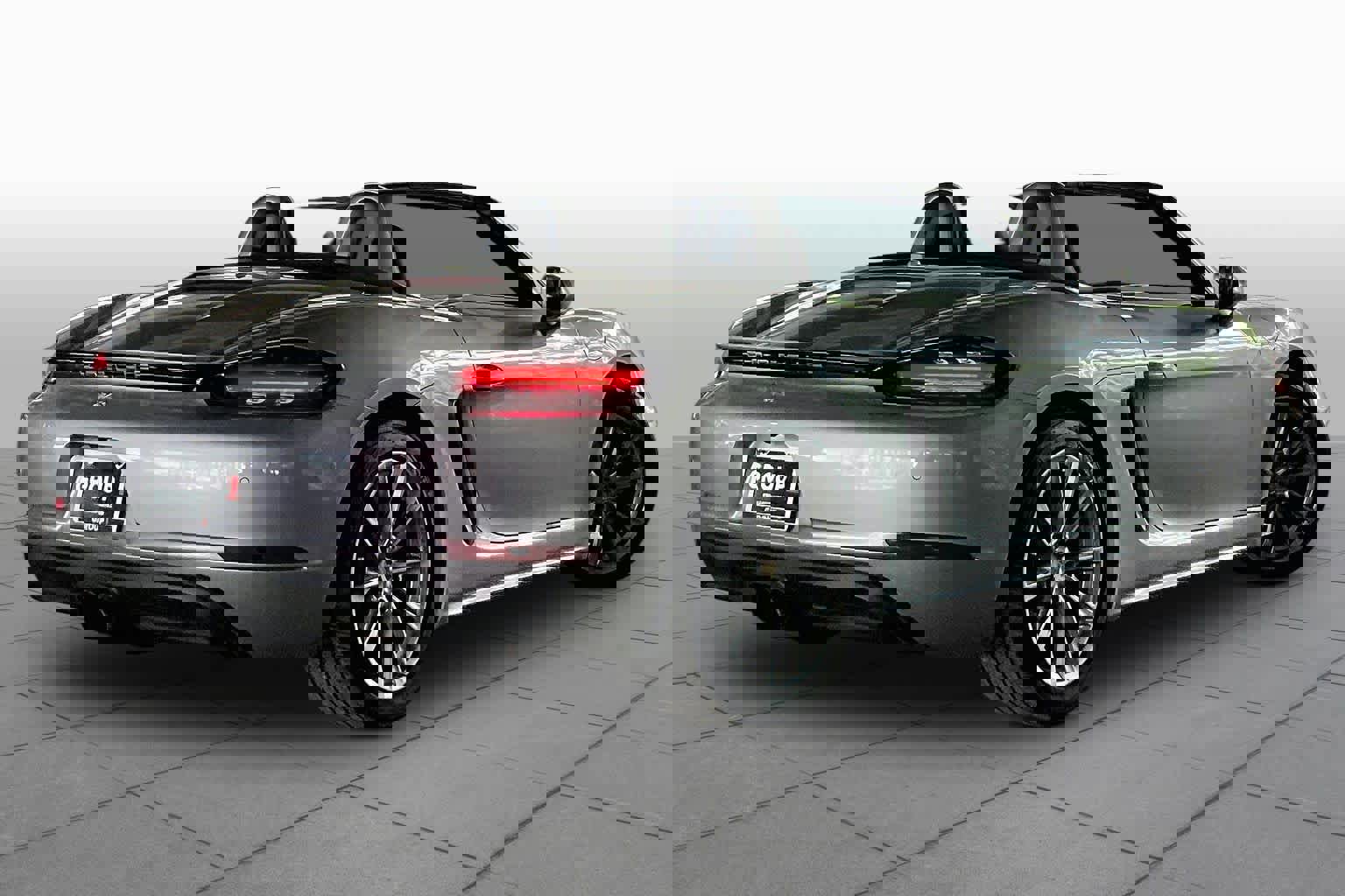 Used 2017 Porsche 718 Boxster image 12