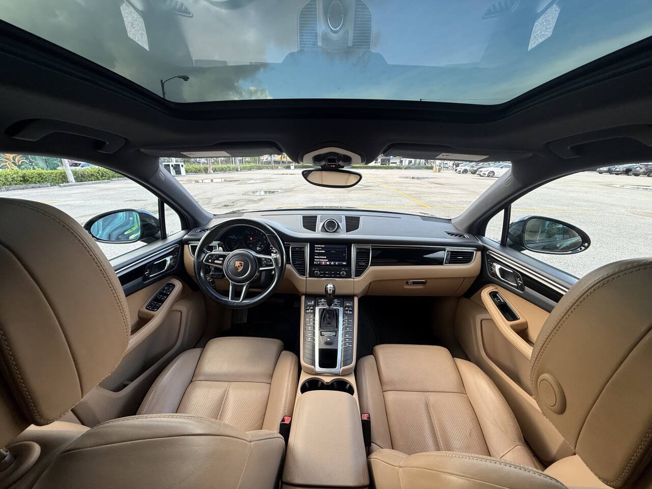 Used 2017 Porsche Macan AWD/4WD image 17
