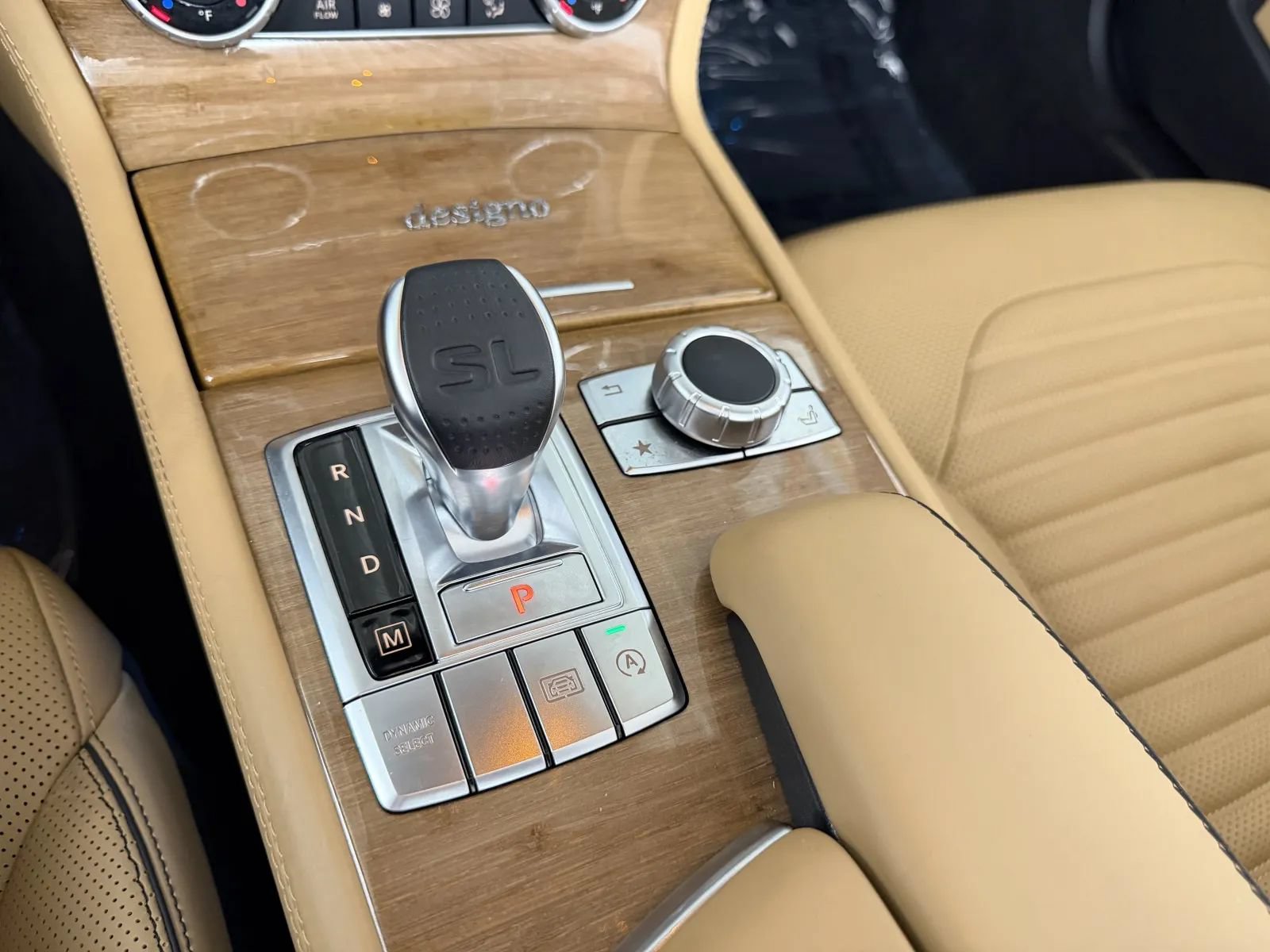 Used 2017 Mercedes-Benz SL 550 image 29