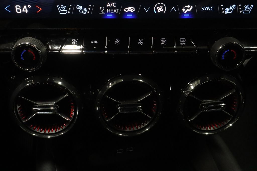 Used 2024 Chevrolet Blazer EV RS image 30