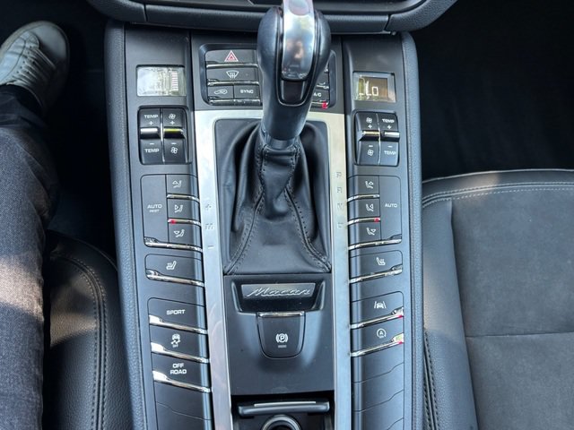 Used 2019 Porsche Macan AWD/4WD image 47