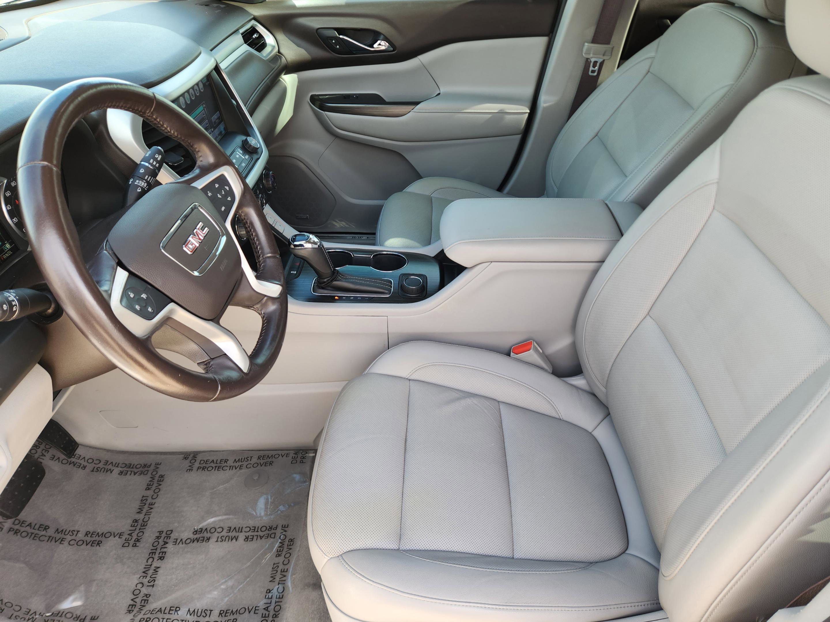 Used 2018 GMC Acadia SLT image 12
