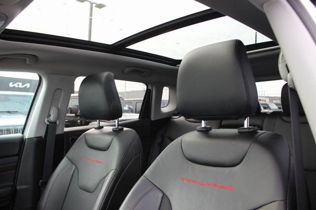 Used 2022 Jeep Compass Trailhawk w/ Sun and Sound Group image 22