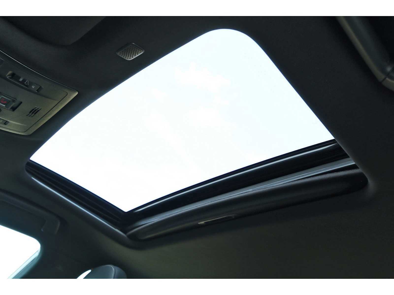 Used 2023 Lexus IS 350 F Sport w/ Navigation Package image 29