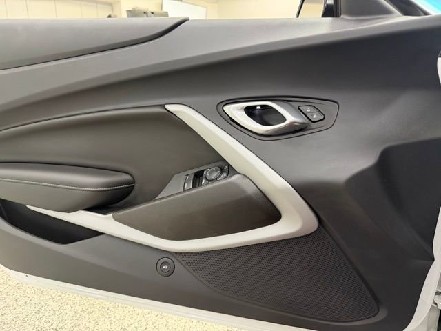 Used 2023 Chevrolet Camaro SS image 13