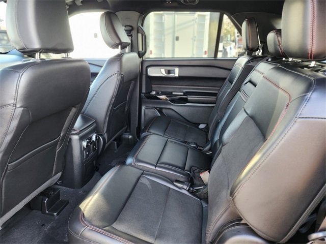 Certified 2022 Ford Explorer ST-Line w/ Class IV Trailer Tow Package image 16