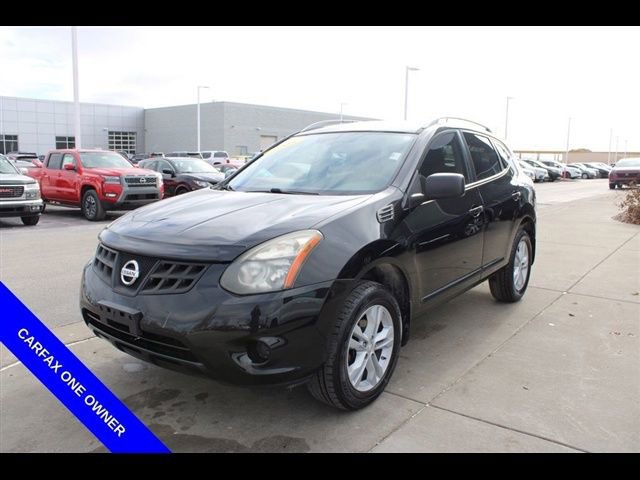 Used 2015 Nissan Rogue S w/ Convenience Package AWD/4WD image 3