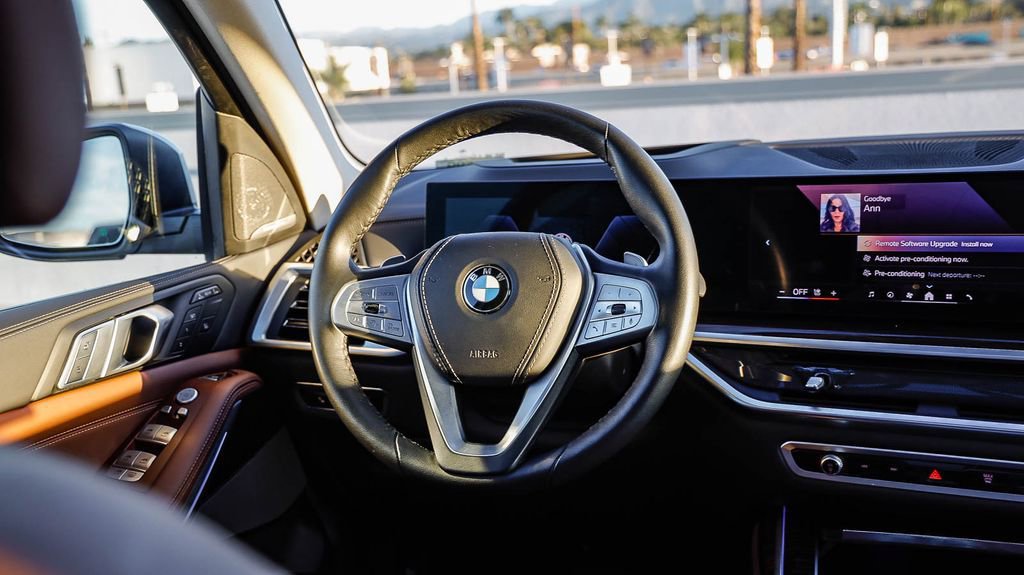 Used 2026 BMW X7 xDrive40i image 18