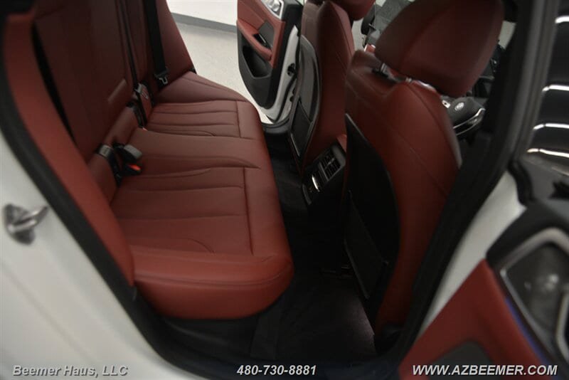 Used 2023 BMW i4 eDrive35 w/ Premium Package RWD image 29