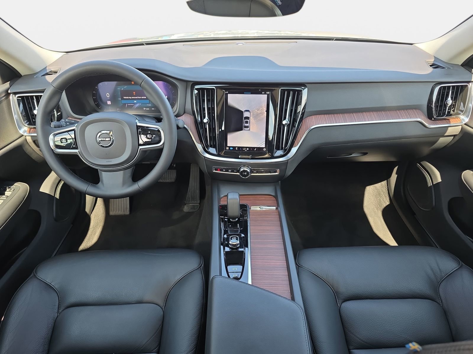 Used 2024 Volvo S60 B5 Plus image 9