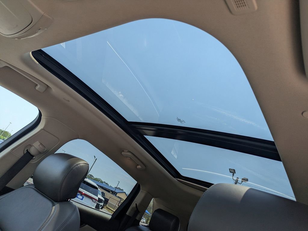 Used 2019 Lincoln Nautilus Reserve AWD/4WD image 18