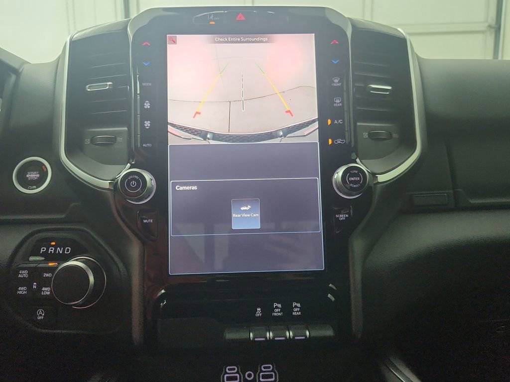 New 2026 RAM 1500 4x4 Crew Cab image 25