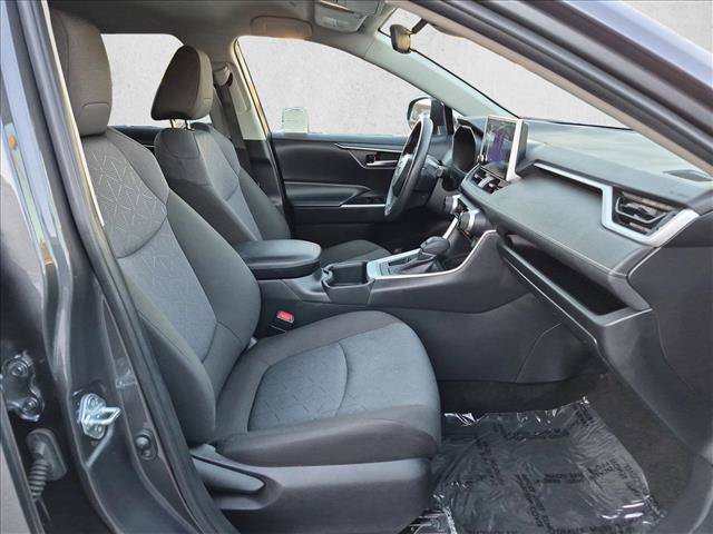 Certified 2025 Toyota RAV4 XLE FWD image 20