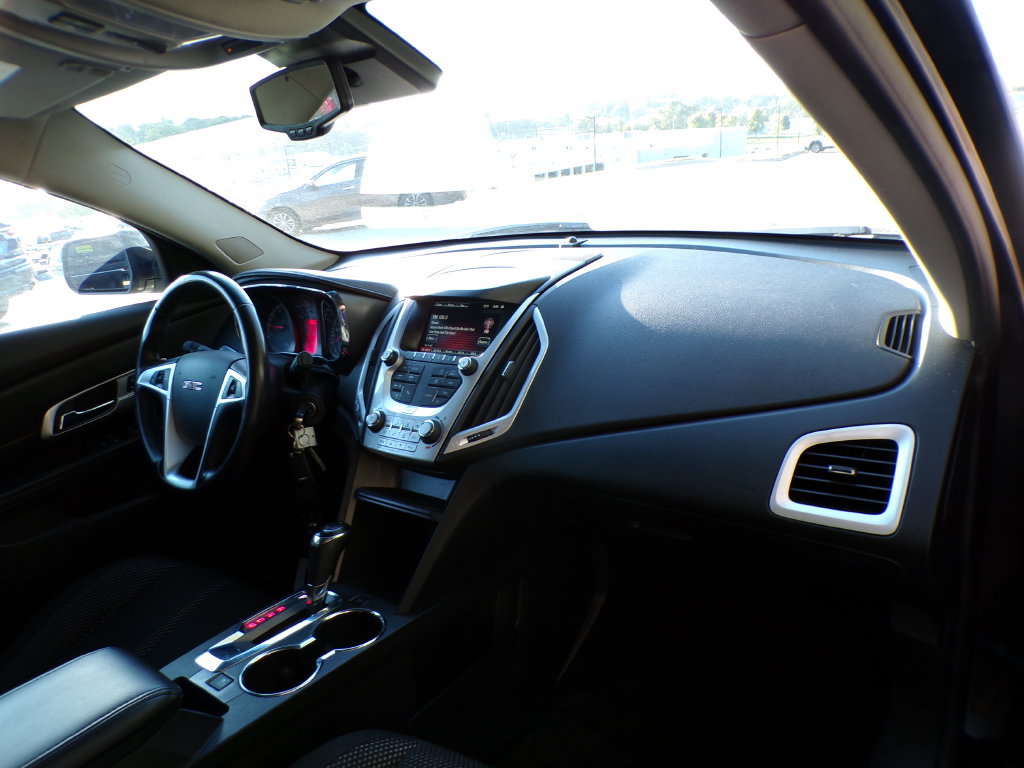 Used 2016 GMC Terrain SLE w/ Cargo Package AWD/4WD image 13