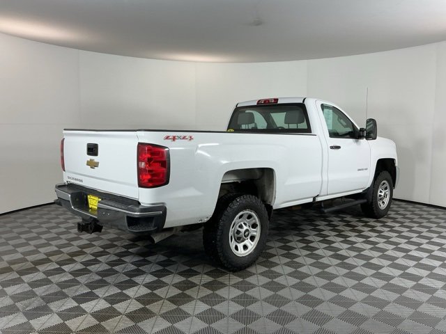 Used 2016 Chevrolet Silverado 3500 W/T w/ Snow Plow Prep Package image 4