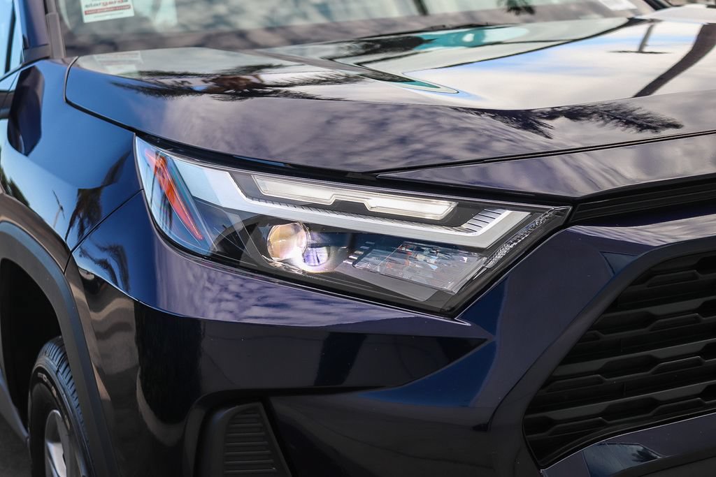 Used 2024 Toyota RAV4 XLE FWD image 8