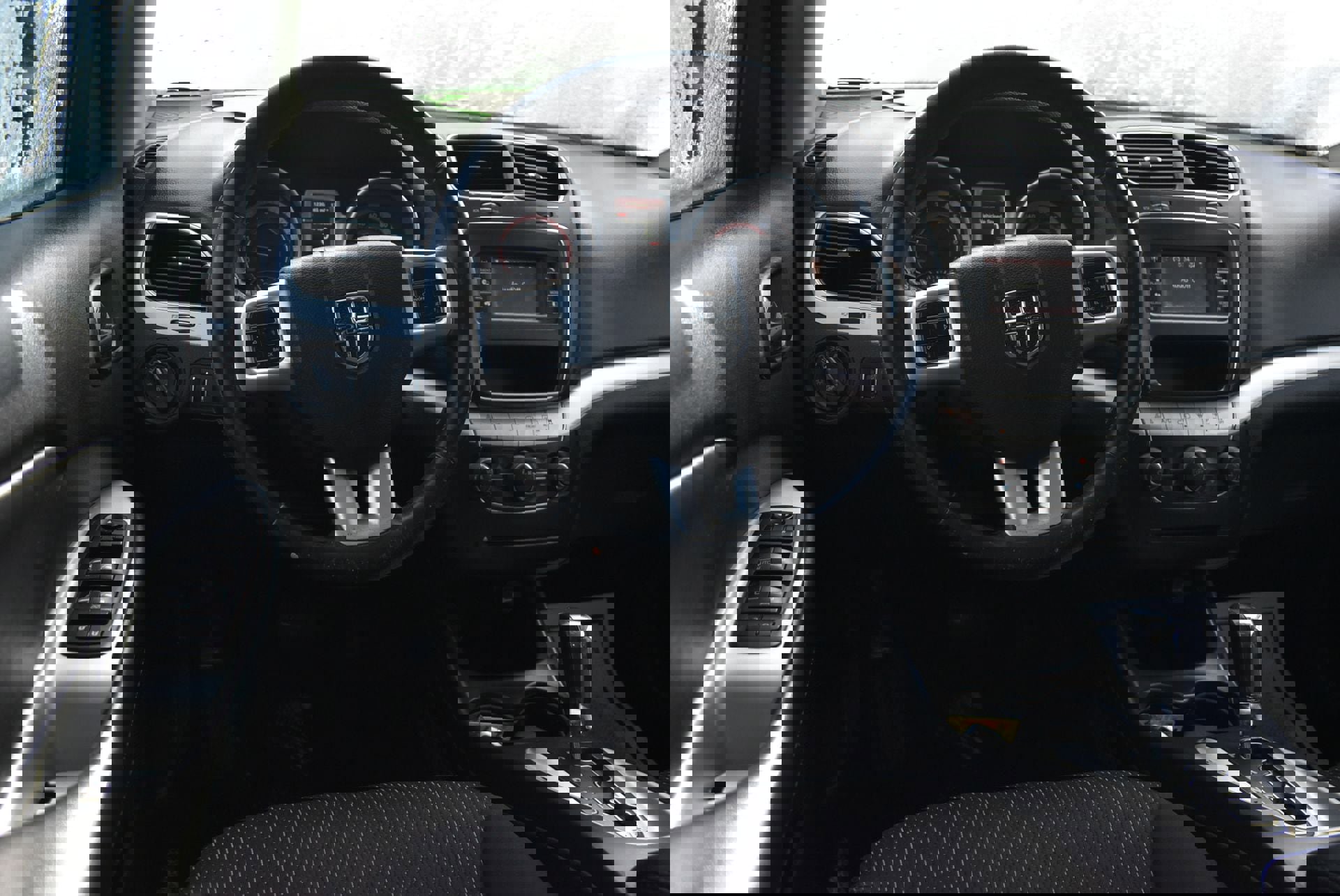 Used 2019 Dodge Journey SE w/ Premium Group image 17