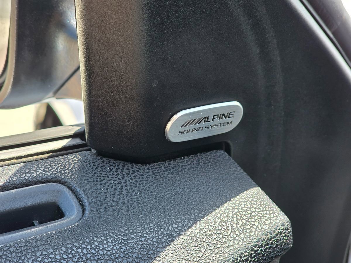 Used 2013 Dodge Charger SXT RWD image 28