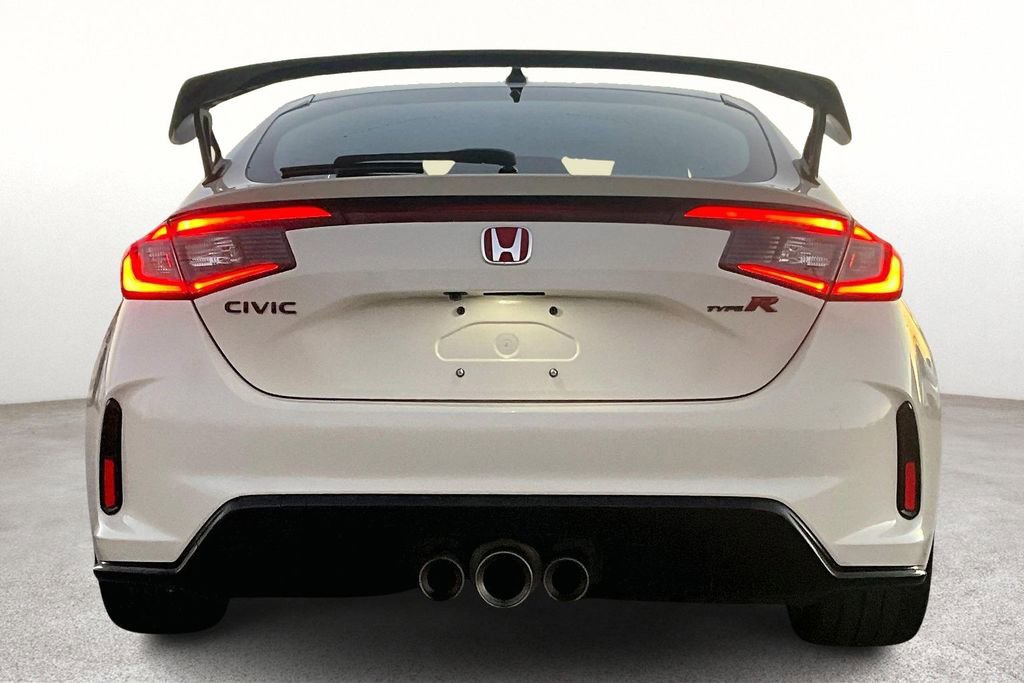 Used 2024 Honda Civic Type R image 6