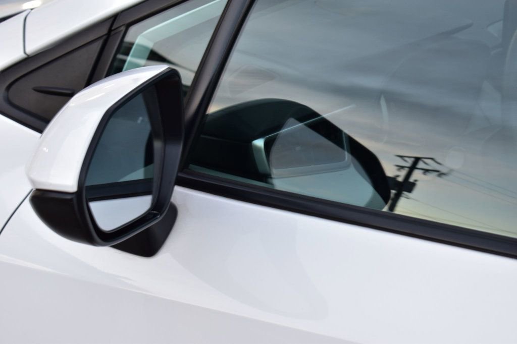 Used 2022 Toyota Corolla LE image 34